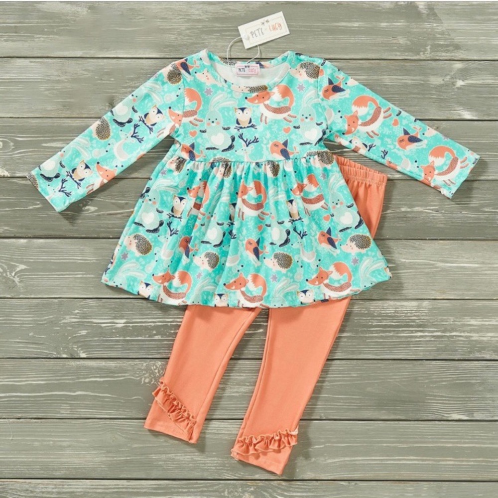NWT Pete+Lucy Friends for Life Pant Set